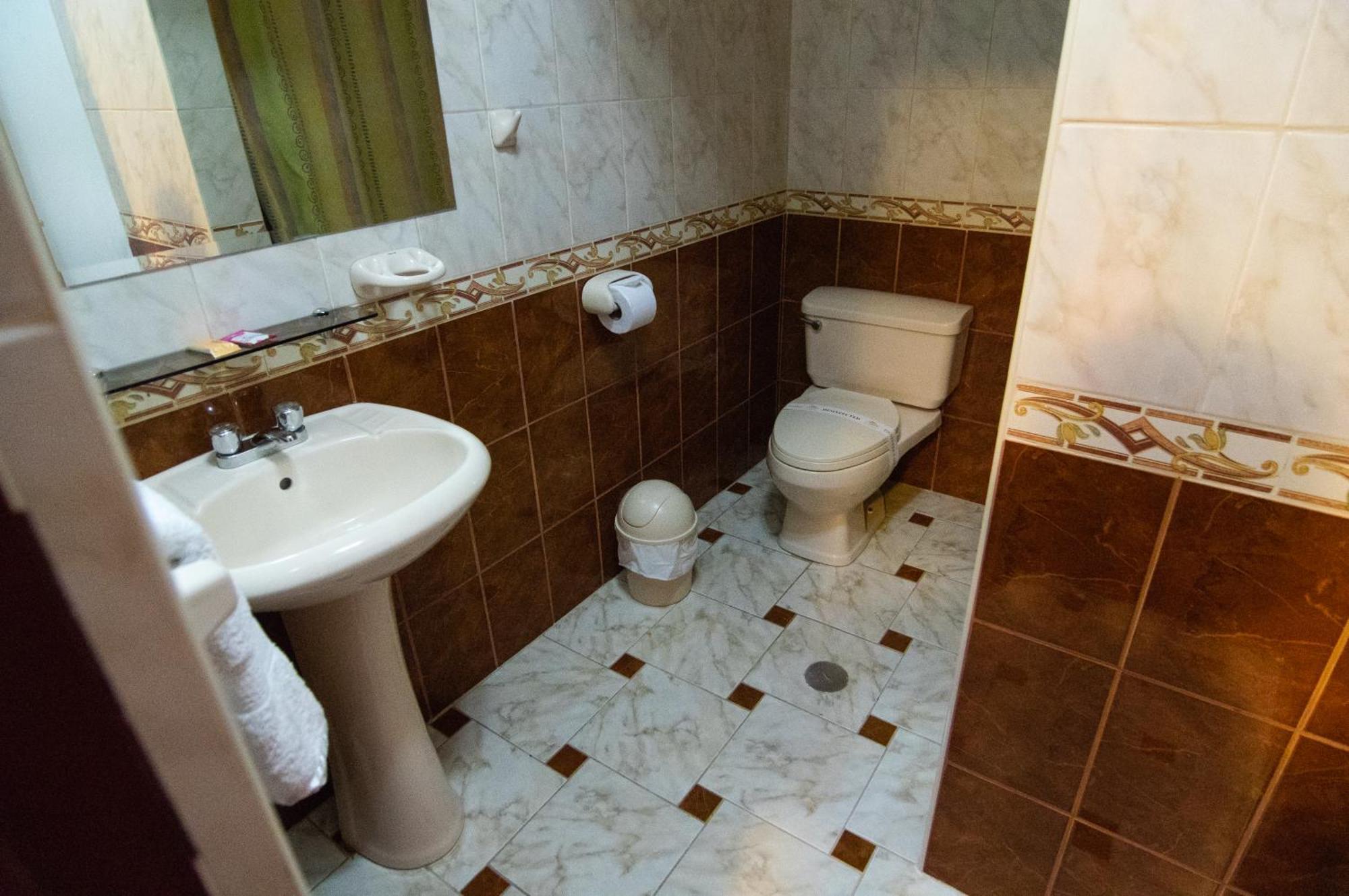 Hotel Sierra Dorada Ayacucho Ngoại thất bức ảnh